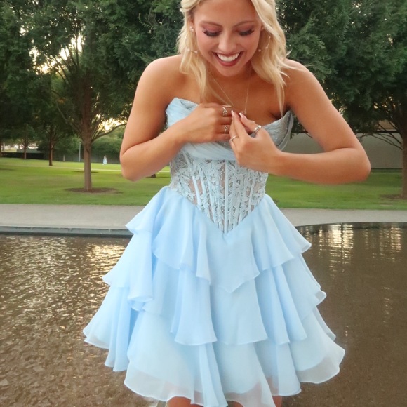 SHERRI HILL CORSET RUFFLE HOMECOMING DRESS - Picture 3 of 10